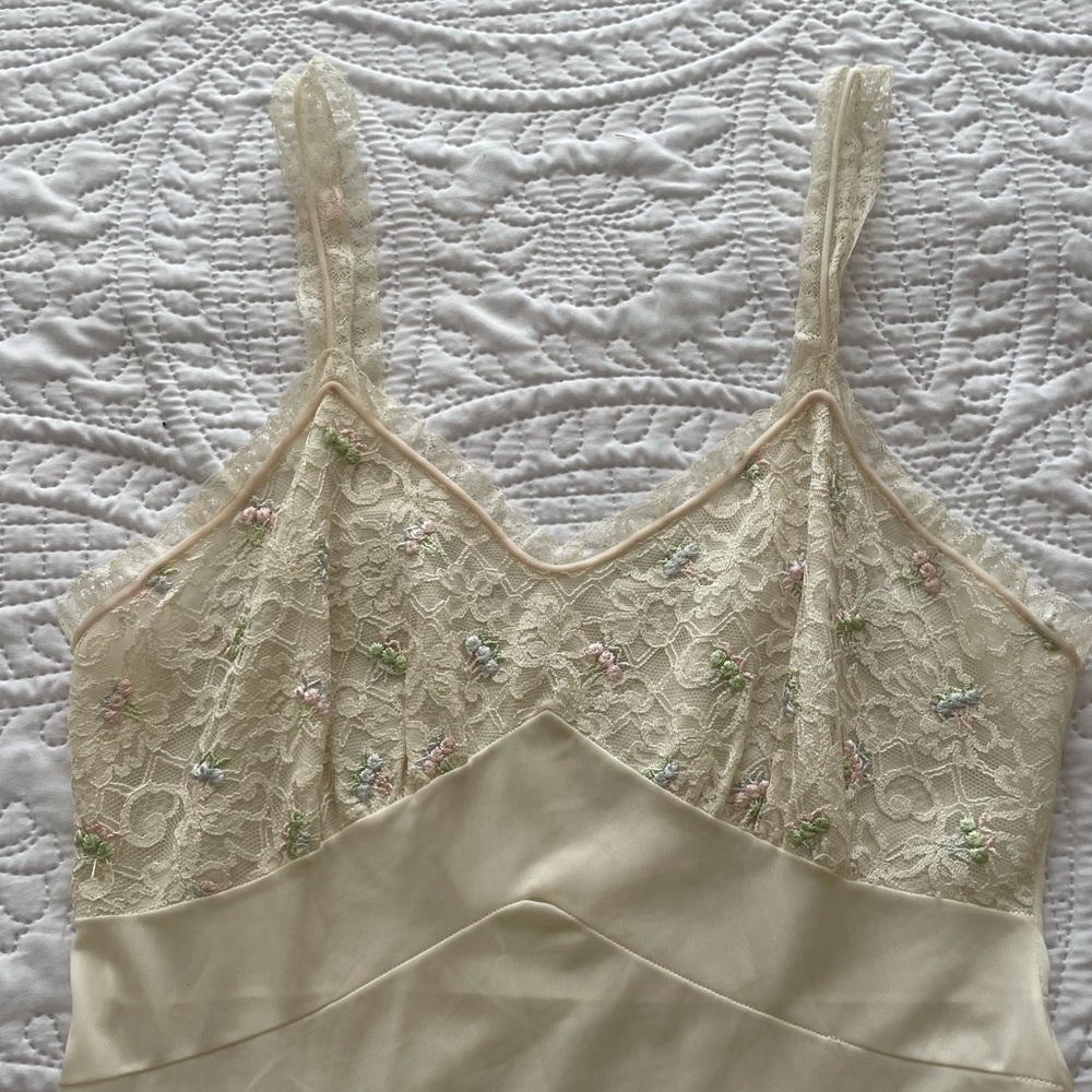 Vintage slip